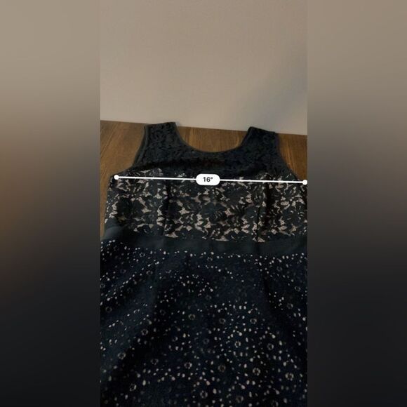 BCBG Maxazria Alice Dress black crochet lace overlay size 10 EUC back zip - Picture 14 of 16